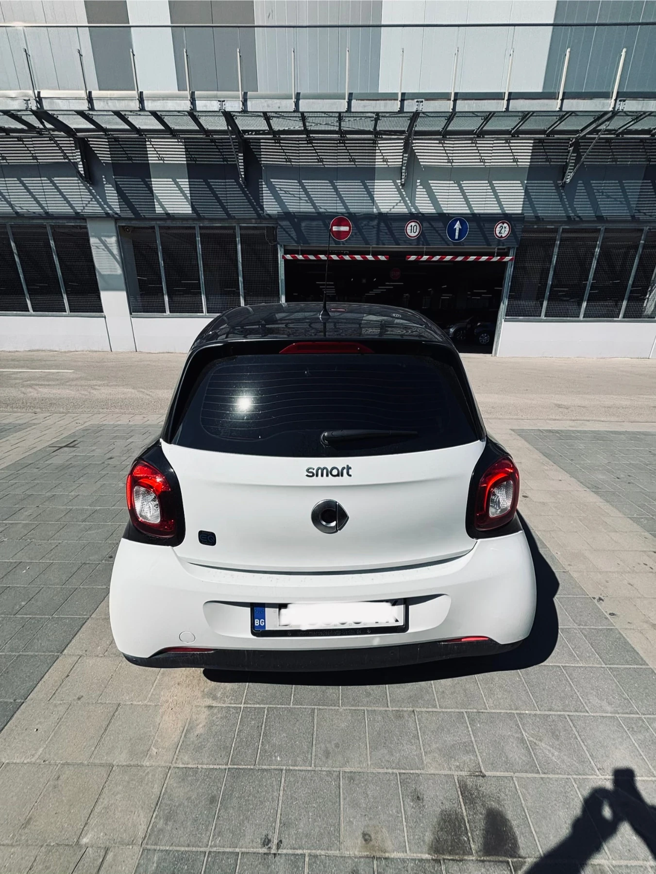Smart Forfour, снимка 5 - Автомобили и джипове - 54915356