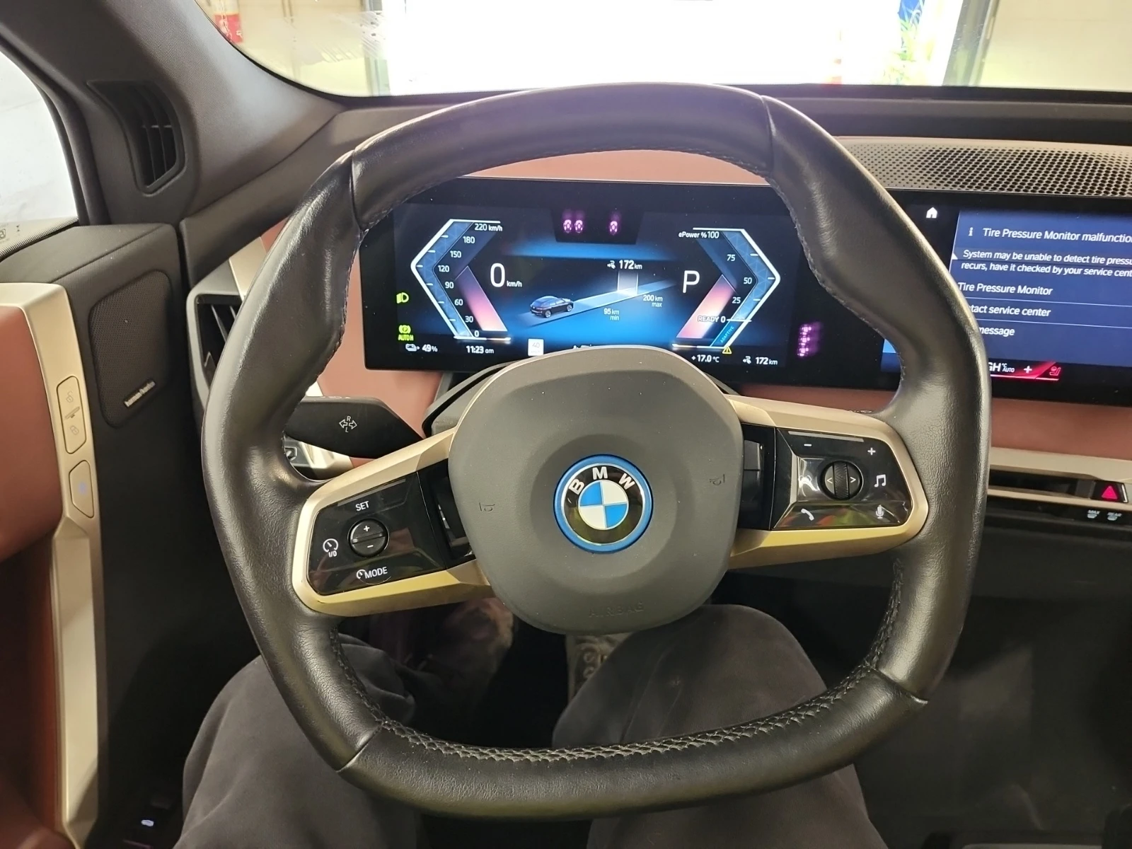 BMW iX xDrive40 2023 | Carfax, снимка 9 - Автомобили и джипове - 54925238