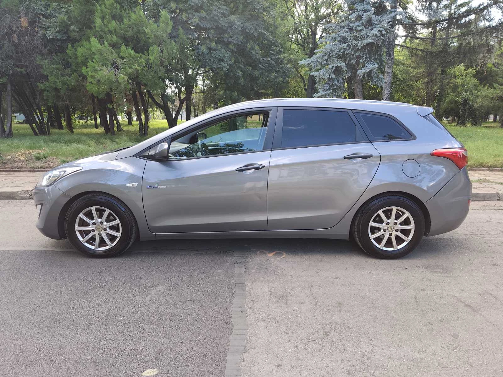 Hyundai I30, снимка 10 - Автомобили и джипове - 54974677