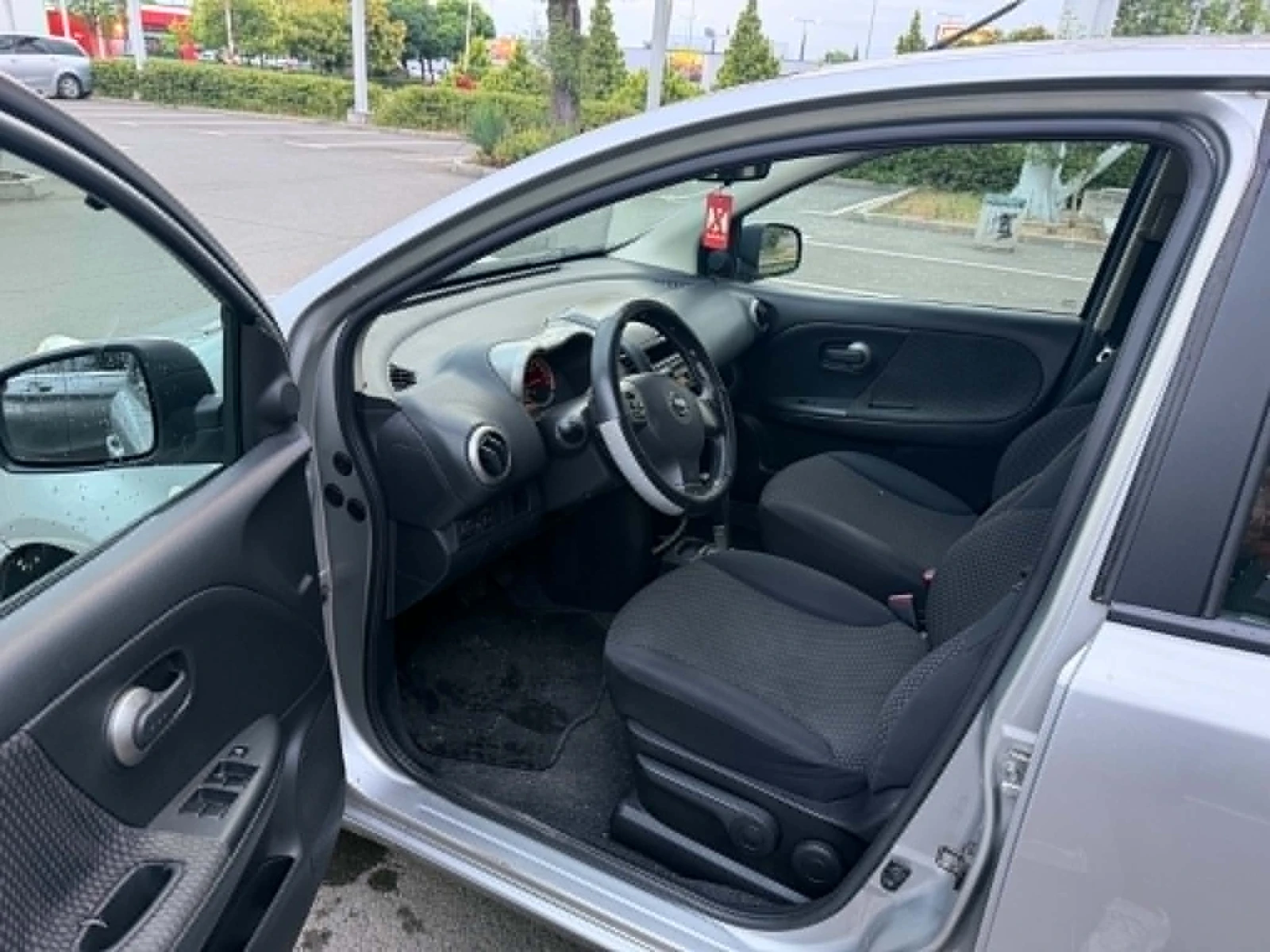 Nissan Note 1.6 i, снимка 8 - Автомобили и джипове - 55223783