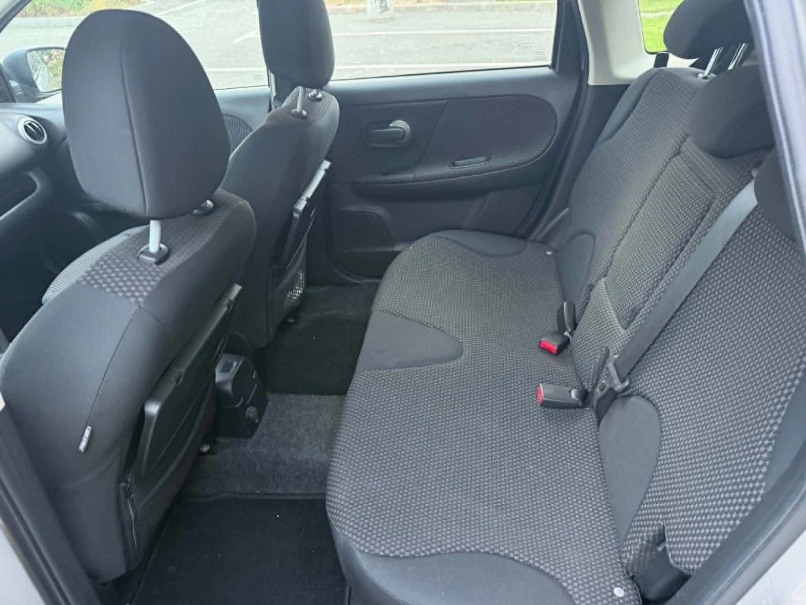 Nissan Note 1.6 i, снимка 10 - Автомобили и джипове - 55223783