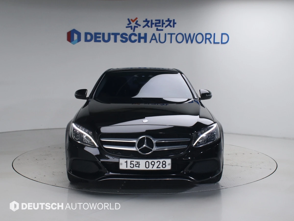 Mercedes-Benz C 220, снимка 2 - Автомобили и джипове - 55415822