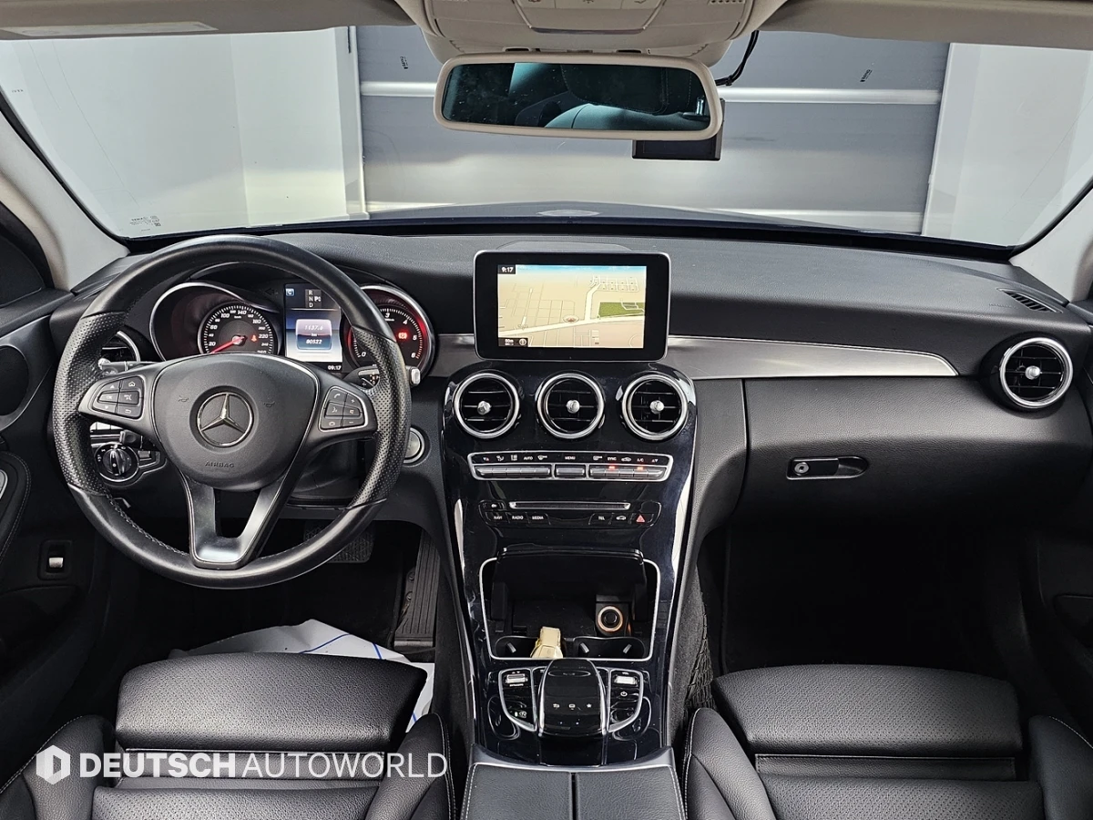 Mercedes-Benz C 220, снимка 7 - Автомобили и джипове - 55415822