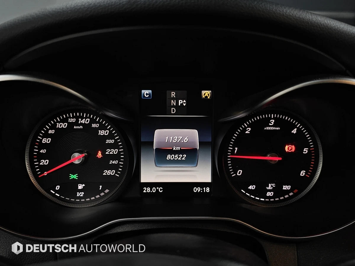 Mercedes-Benz C 220, снимка 8 - Автомобили и джипове - 55415822