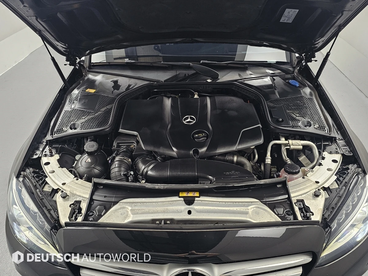 Mercedes-Benz C 220, снимка 6 - Автомобили и джипове - 55415822