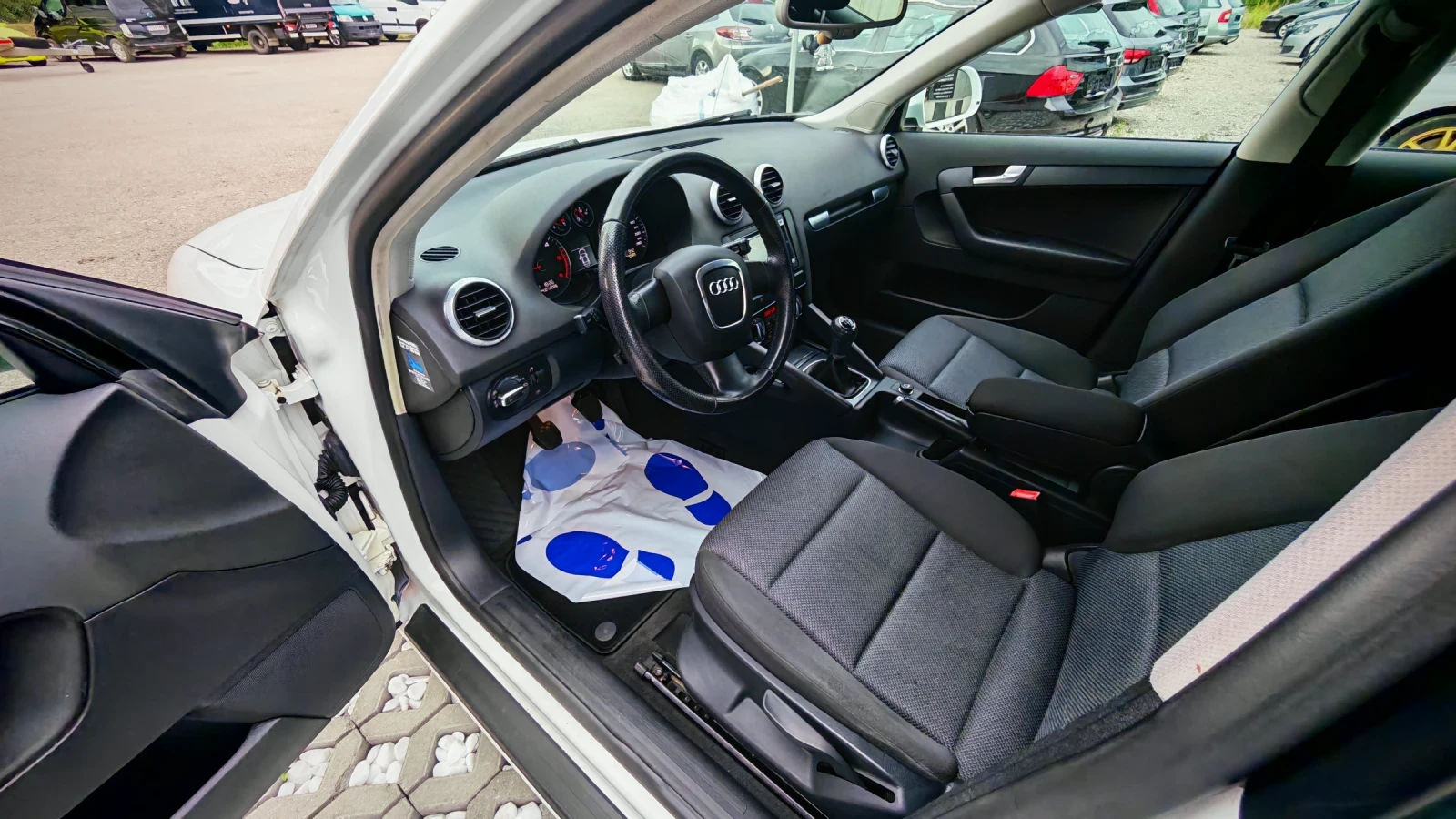 Audi A3 Sportback 1.9TDI FaceLift, снимка 12 - Автомобили и джипове - 55471132