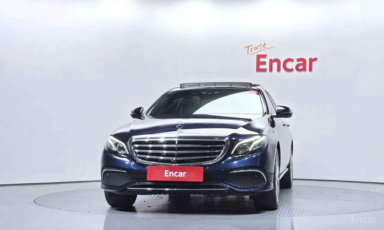 Mercedes-Benz E 300 EXCLUSIVE| BURMESTER| ОБДУХВАНЕ| ПАМЕТ| ПАНОРАМА| , снимка 3 - Автомобили и джипове - 56107958
