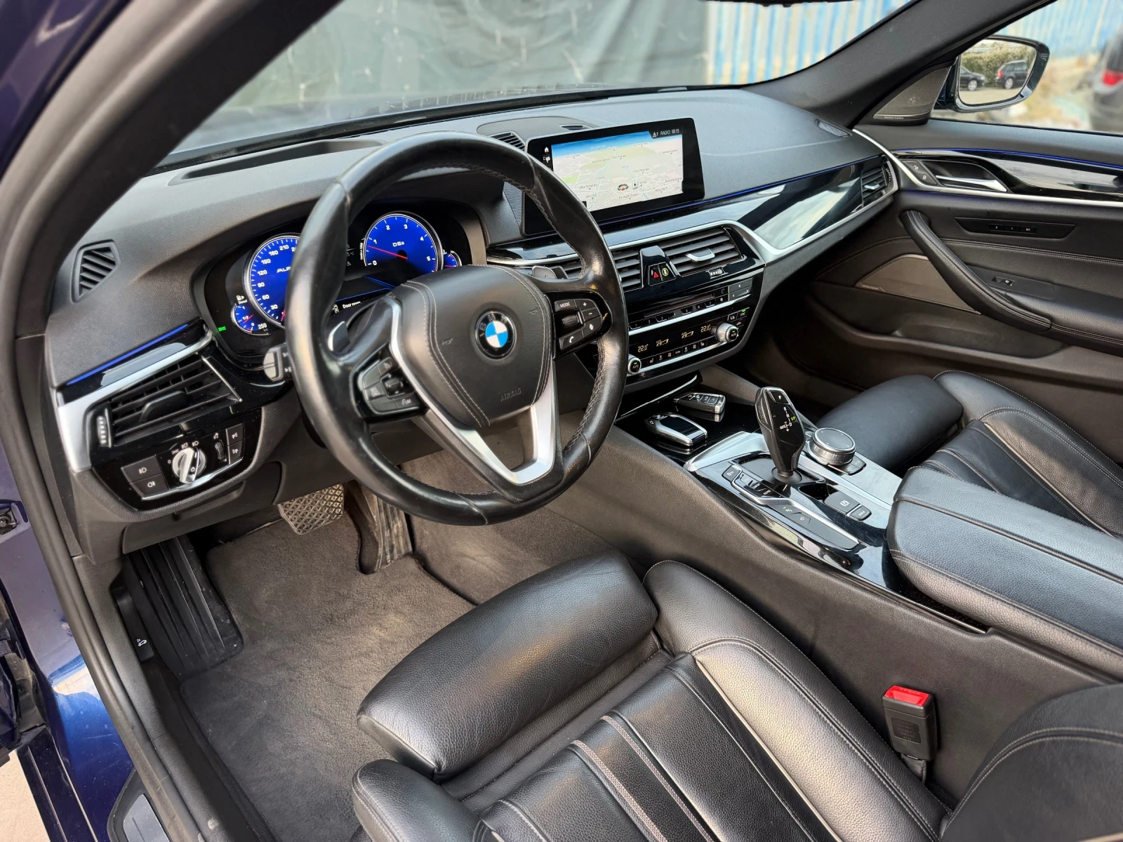 BMW 530 D* XDRIVE* SPORTLINE* H&K* LED*  | Mobile.bg � ����������� 9