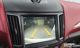 Maserati Levante 3.0 AWD Sport, снимка 14