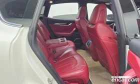 Maserati Levante 3.0 AWD Sport, снимка 11
