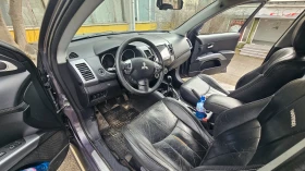 Mitsubishi Outlander, снимка 16