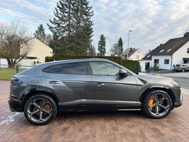 Lamborghini Urus, снимка 7 - Автомобили и джипове - 43778531