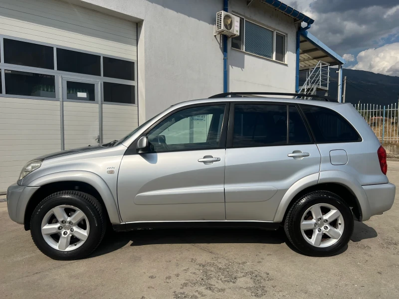 Toyota Rav4 2.0VVTI / Климатроник / Газова уредба, снимка 3 - Автомобили и джипове - 47006857