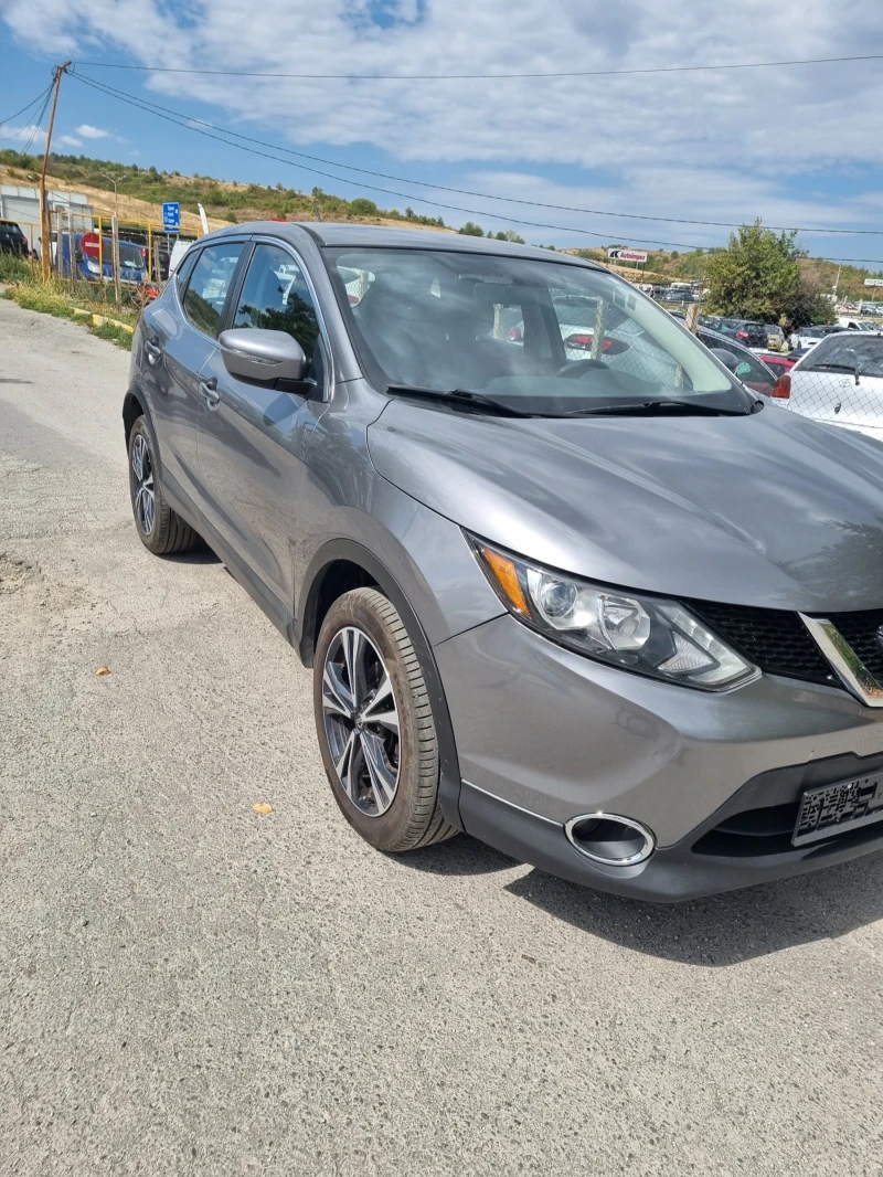 Nissan Qashqai 2.0 AWD, снимка 8 - Автомобили и джипове - 48740099