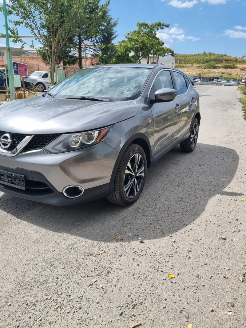 Nissan Qashqai 2.0 AWD, снимка 9 - Автомобили и джипове - 49536175