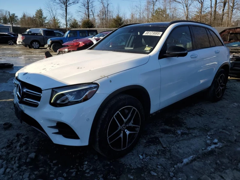 Mercedes-Benz GLC 300 4Matic BURMASTER* M.tochka* Obduh* Kamera* , снимка 1 - Автомобили и джипове - 48784449