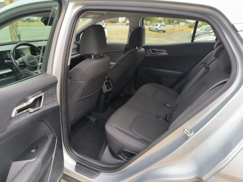 Kia Sportage 1.6d-Navi-6sk-Kamera-Euro-6D, снимка 15 - Автомобили и джипове - 51883488