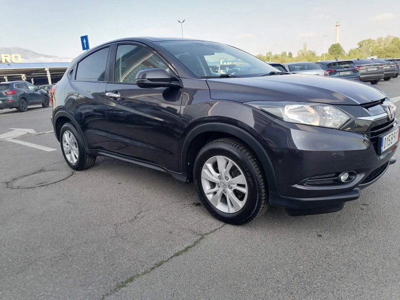 Honda Hr-v 1.5I-VITEC, снимка 3 - Автомобили и джипове - 52404902
