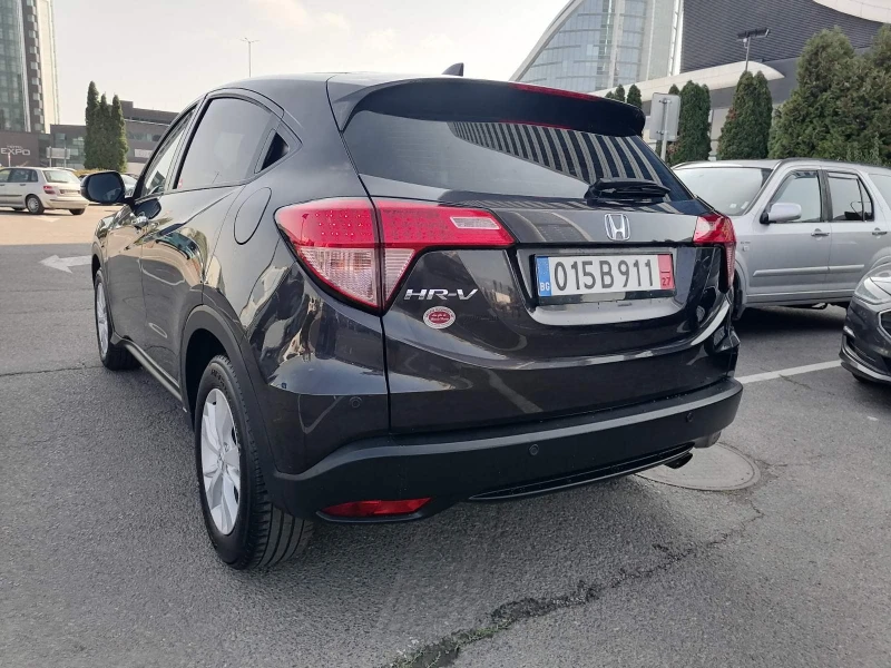 Honda Hr-v 1.5I-VITEC, снимка 5 - Автомобили и джипове - 52404902