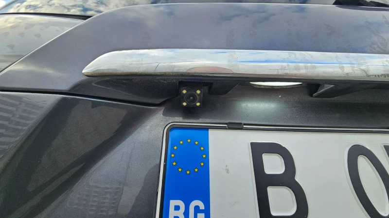 Mitsubishi Outlander, снимка 5 - Автомобили и джипове - 52665268