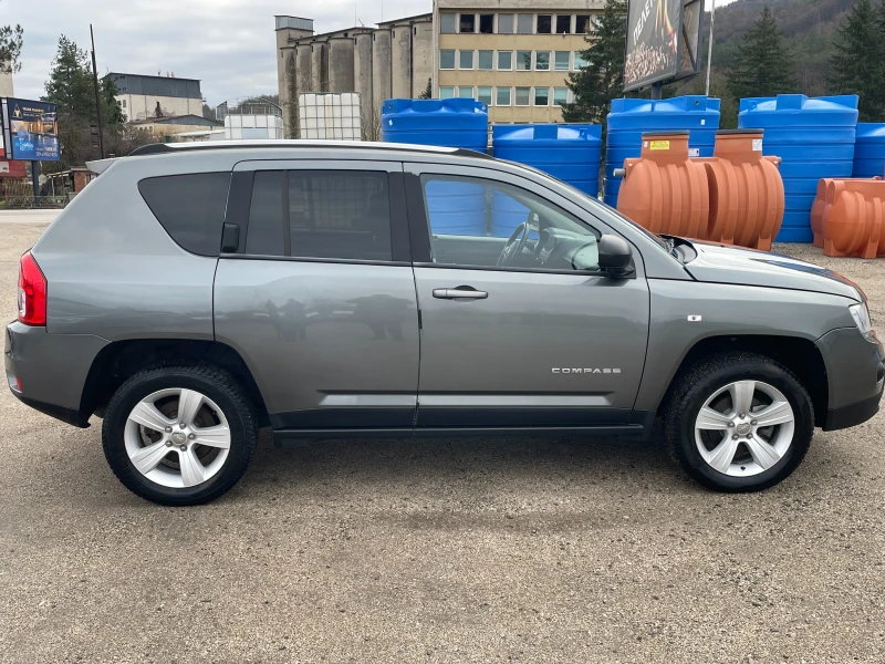 Jeep Compass ПЕРФЕКТЕН-ИТАЛИЯ-НОВ ВНОС, снимка 8 - Автомобили и джипове - 53019898