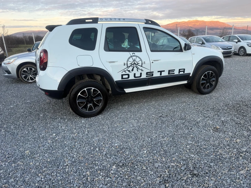 Dacia Duster 1.5 DCI EVRO6 4×4, снимка 8 - Автомобили и джипове - 53125598