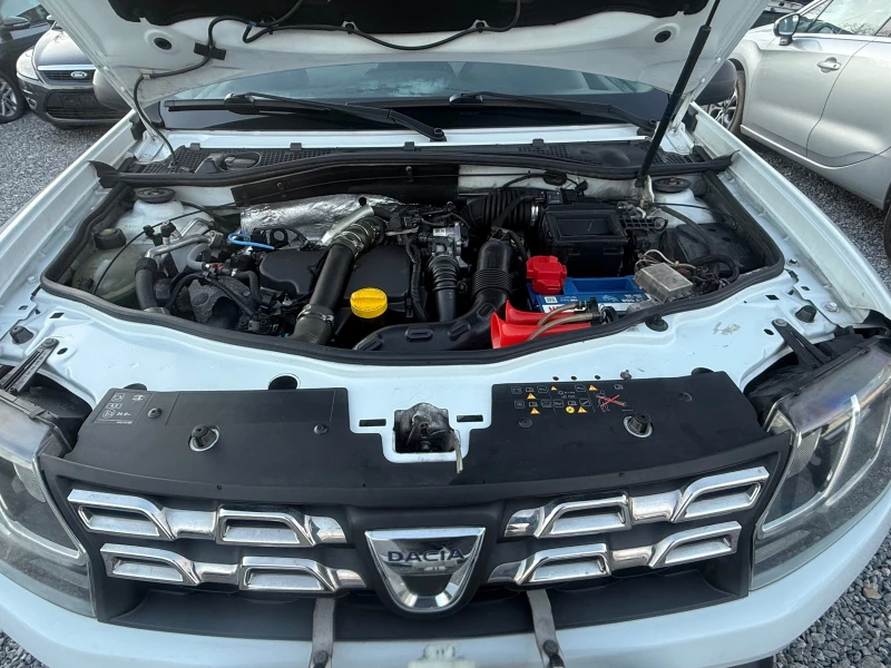 Dacia Duster 1.5 DCI EVRO6 4×4, снимка 15 - Автомобили и джипове - 53125598