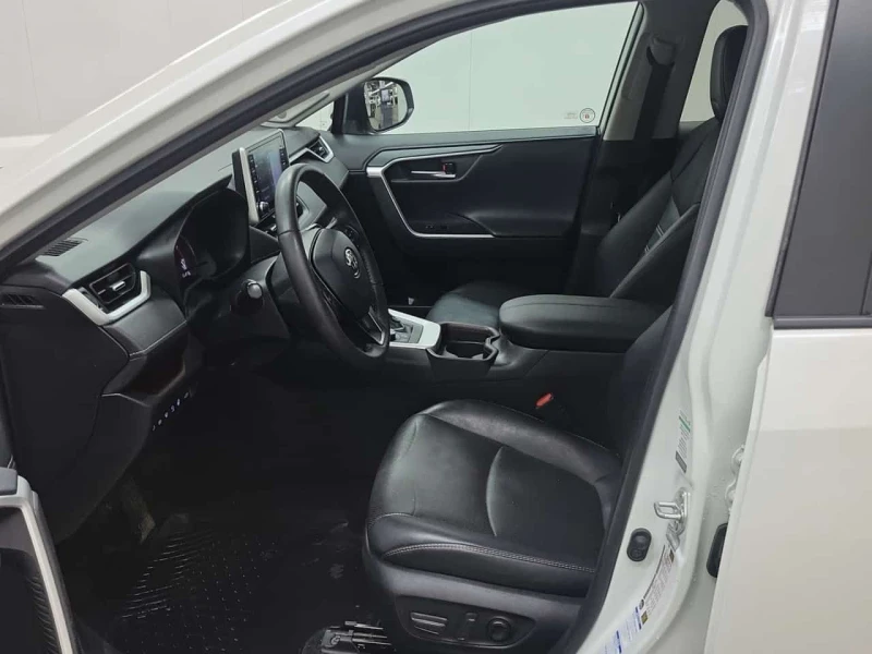 Toyota Rav4 LIMITED/Кожа/Нави/Панорама/Подгрев, снимка 7 - Автомобили и джипове - 53561433