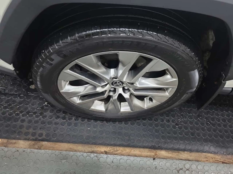 Toyota Rav4 LIMITED/Кожа/Нави/Панорама/Подгрев, снимка 16 - Автомобили и джипове - 53561433