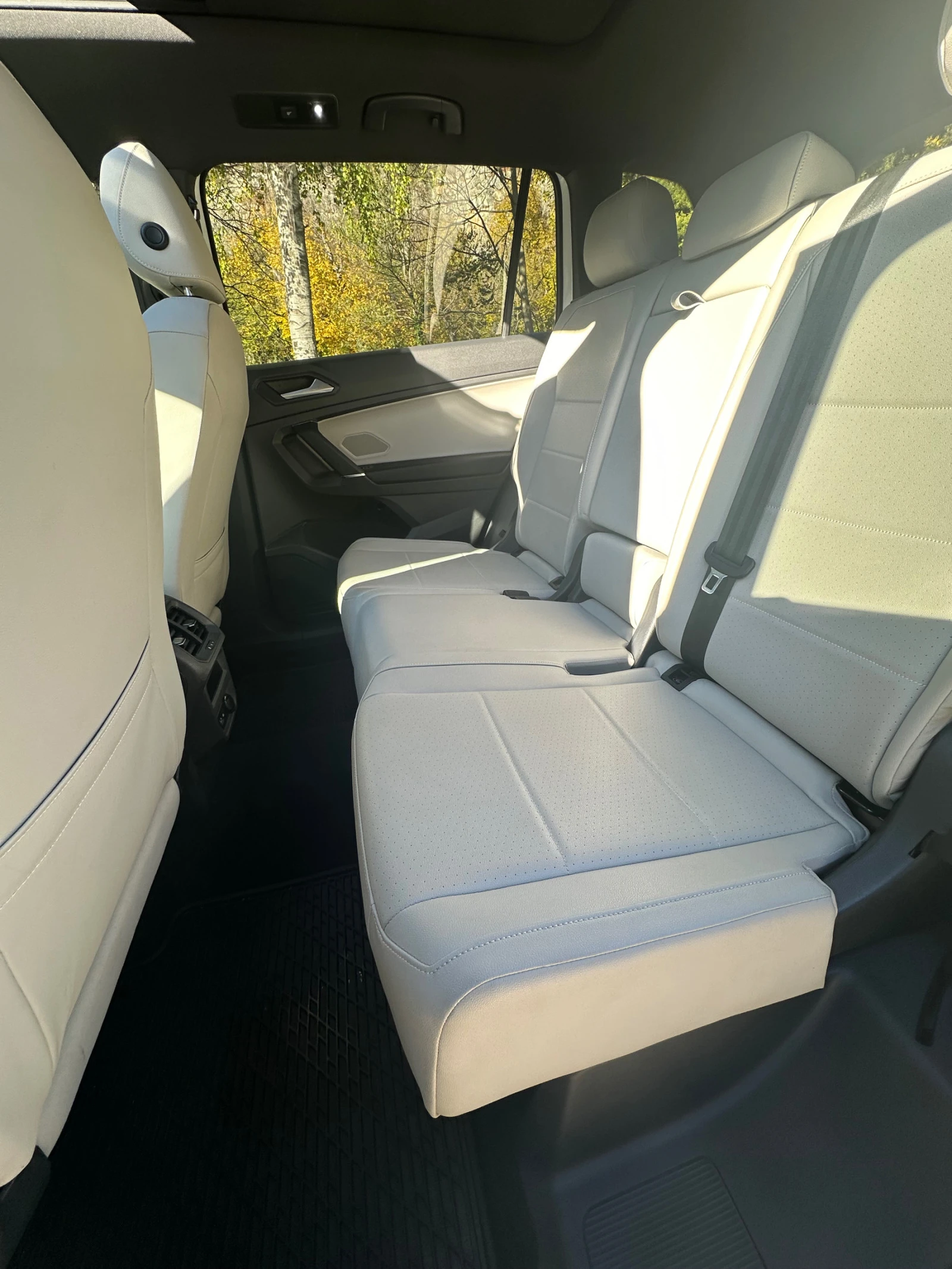 VW Tiguan R LINE | Mobile.bg � ����������� 11