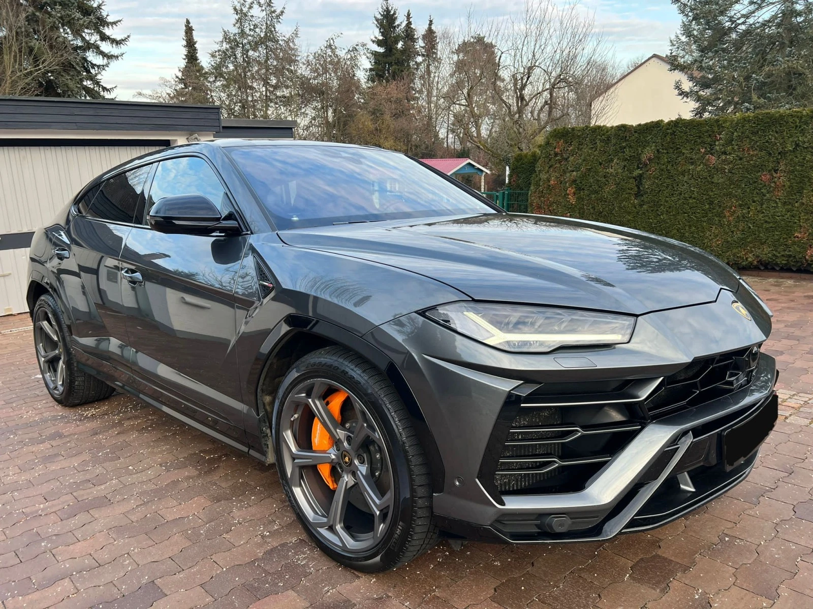 Lamborghini Urus  - изображение 8