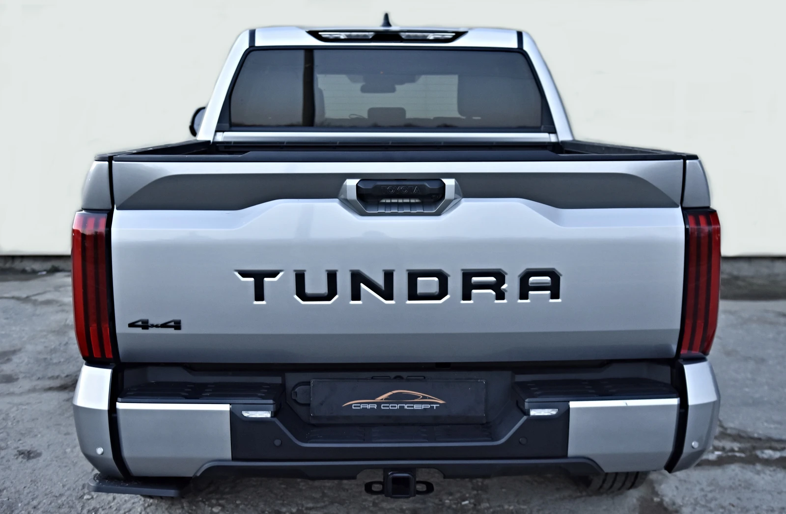 Toyota Tundra SR5 TRD OFF Road Package 4WD - изображение 5