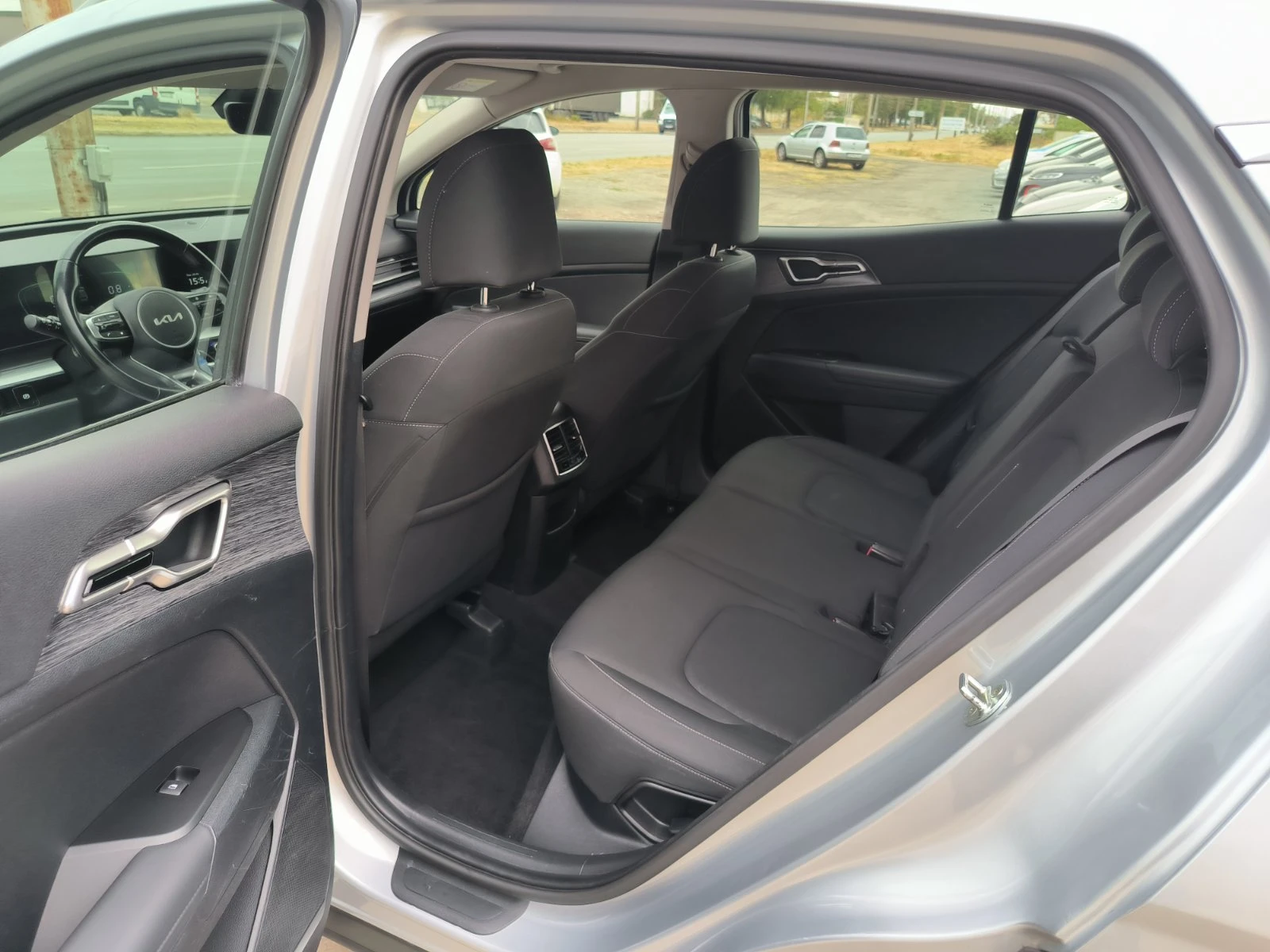 Kia Sportage 1.6d-Navi-6sk-Kamera-Euro-6D | Mobile.bg   15