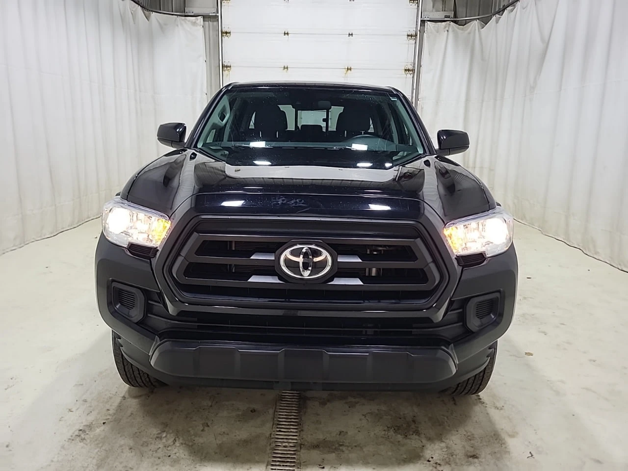 Toyota Tacoma CARFAX* *   *  | Mobile.bg   7