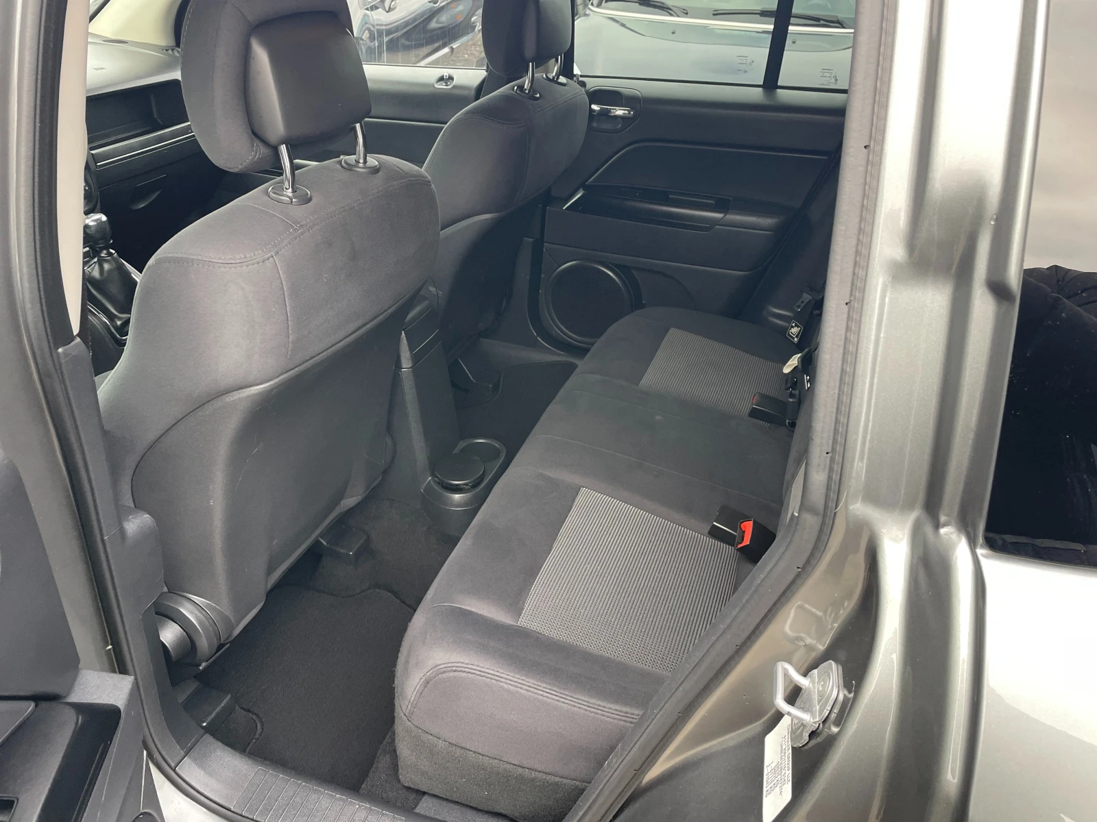 Jeep Compass ���������-������-��� ���� | Mobile.bg � ����������� 11