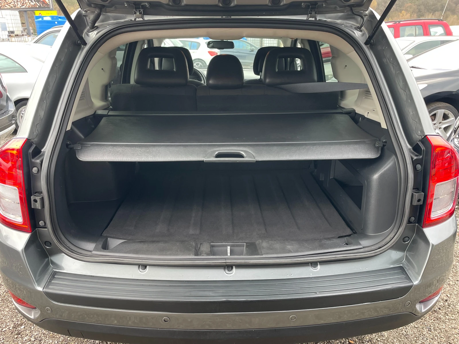 Jeep Compass ���������-������-��� ���� | Mobile.bg � ����������� 13