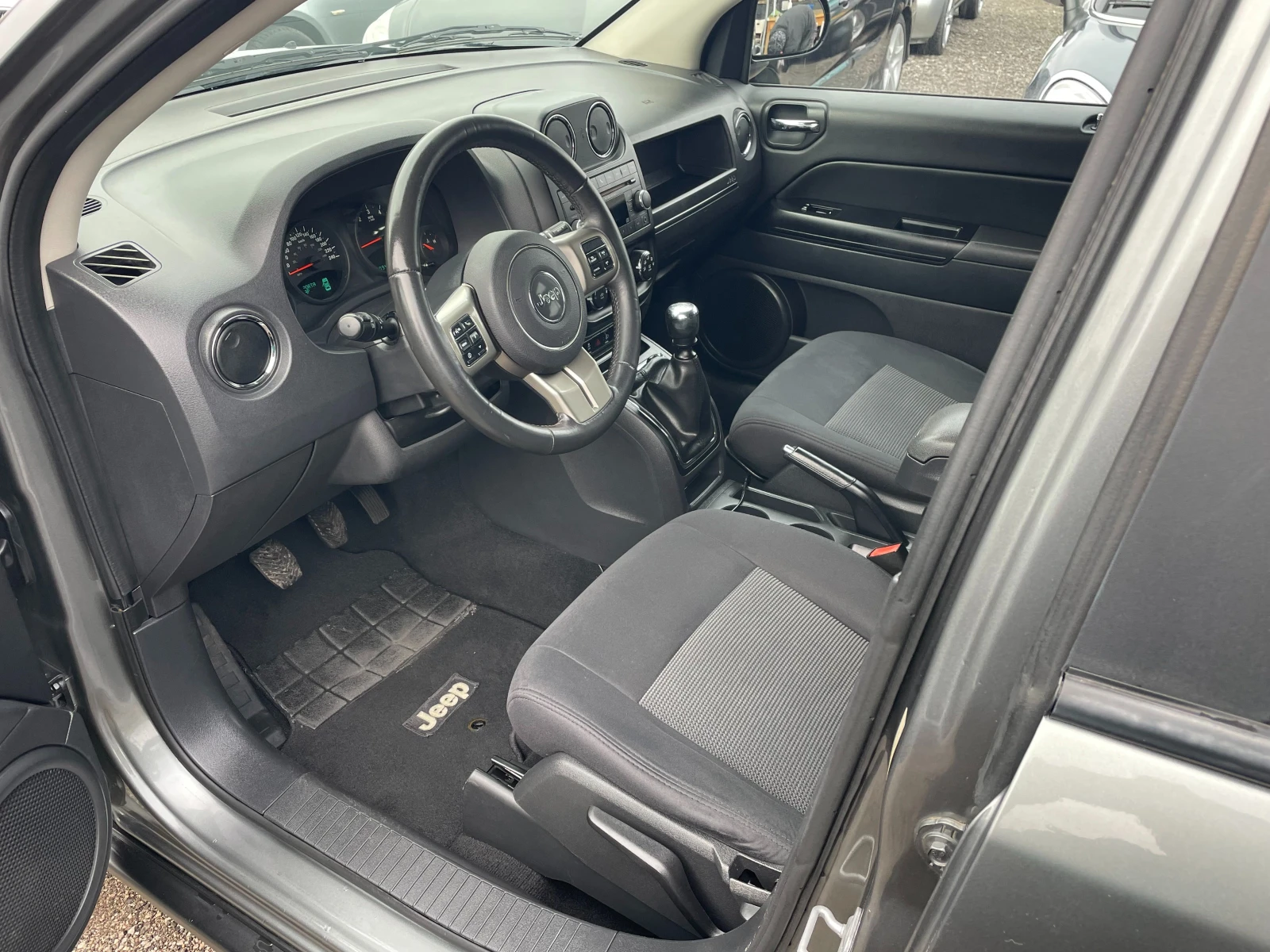 Jeep Compass ПЕРФЕКТЕН-ИТАЛИЯ-НОВ ВНОС - изображение 10