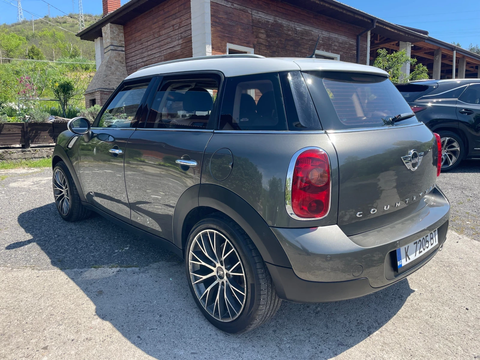 Mini Countryman 2.0D automatic 4x4 , ALL4, снимка 2 - Автомобили и джипове - 54458836