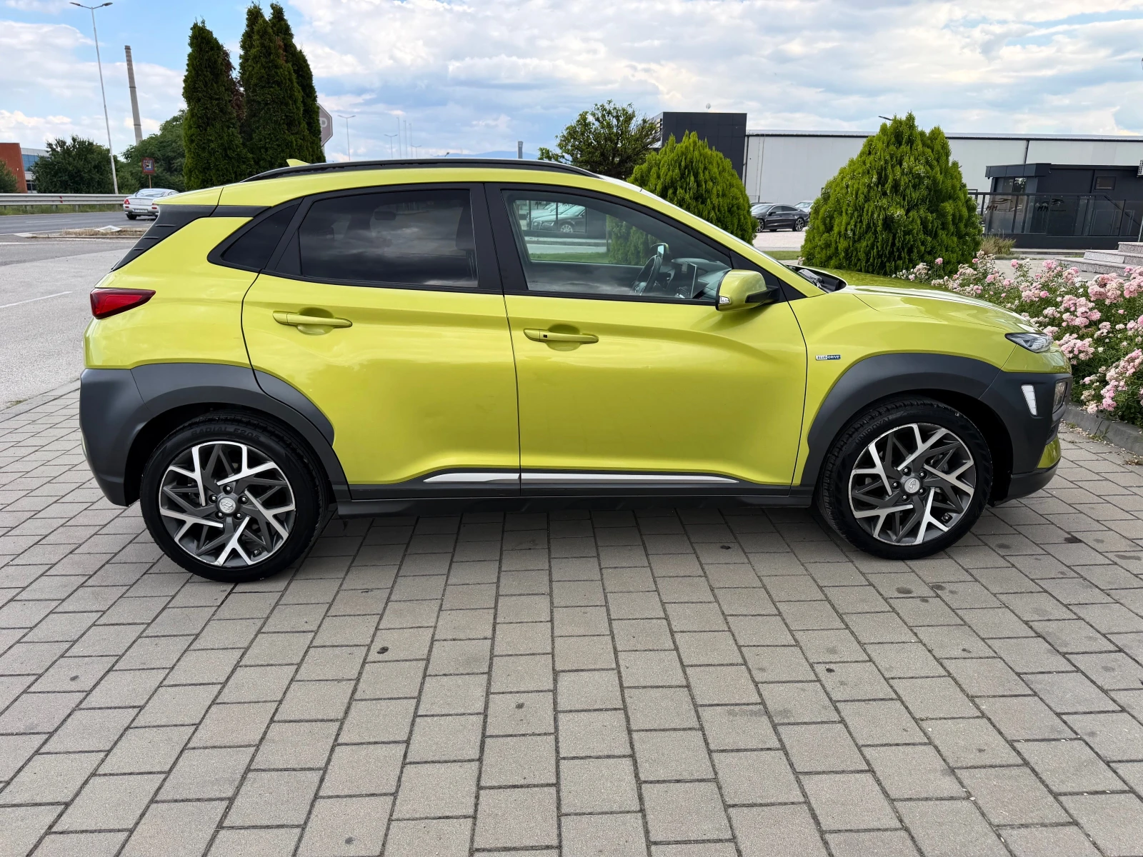 Hyundai Kona HIBRYD-АВТОМАТ-HEAD-UP-КАМЕРА-ПОДГРЕВ-KEYLESS-GO-, снимка 4 - Автомобили и джипове - 54977959