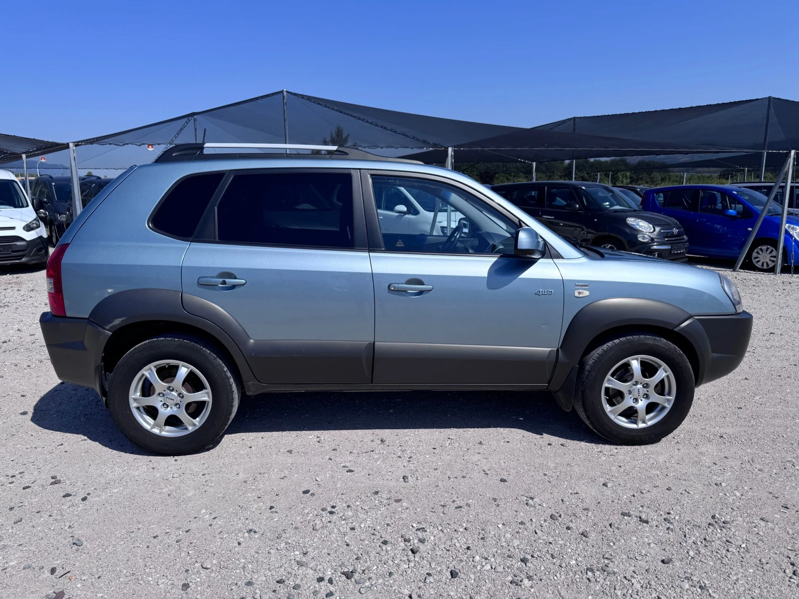 Hyundai Tucson 2.0 CRDI 140 PS 4X4, снимка 7 - Автомобили и джипове - 55085382