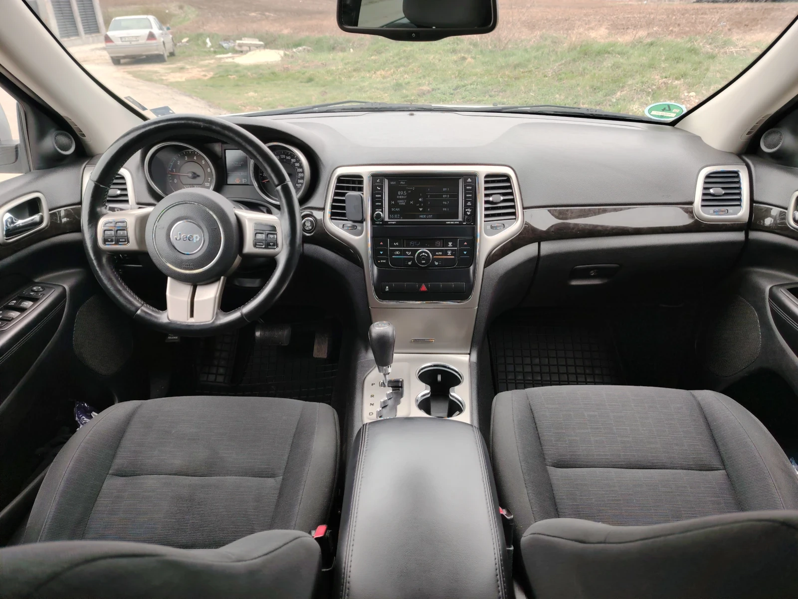Jeep Grand cherokee WK2 3.6 LPG, снимка 6 - Автомобили и джипове - 55274427