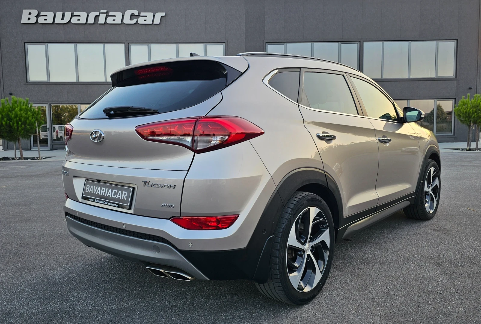 Hyundai Tucson Premium 1, 6 T-GDI 4WD* Aut.* LPG-Газ* Kam.* Pano*, снимка 4 - Автомобили и джипове - 55642274