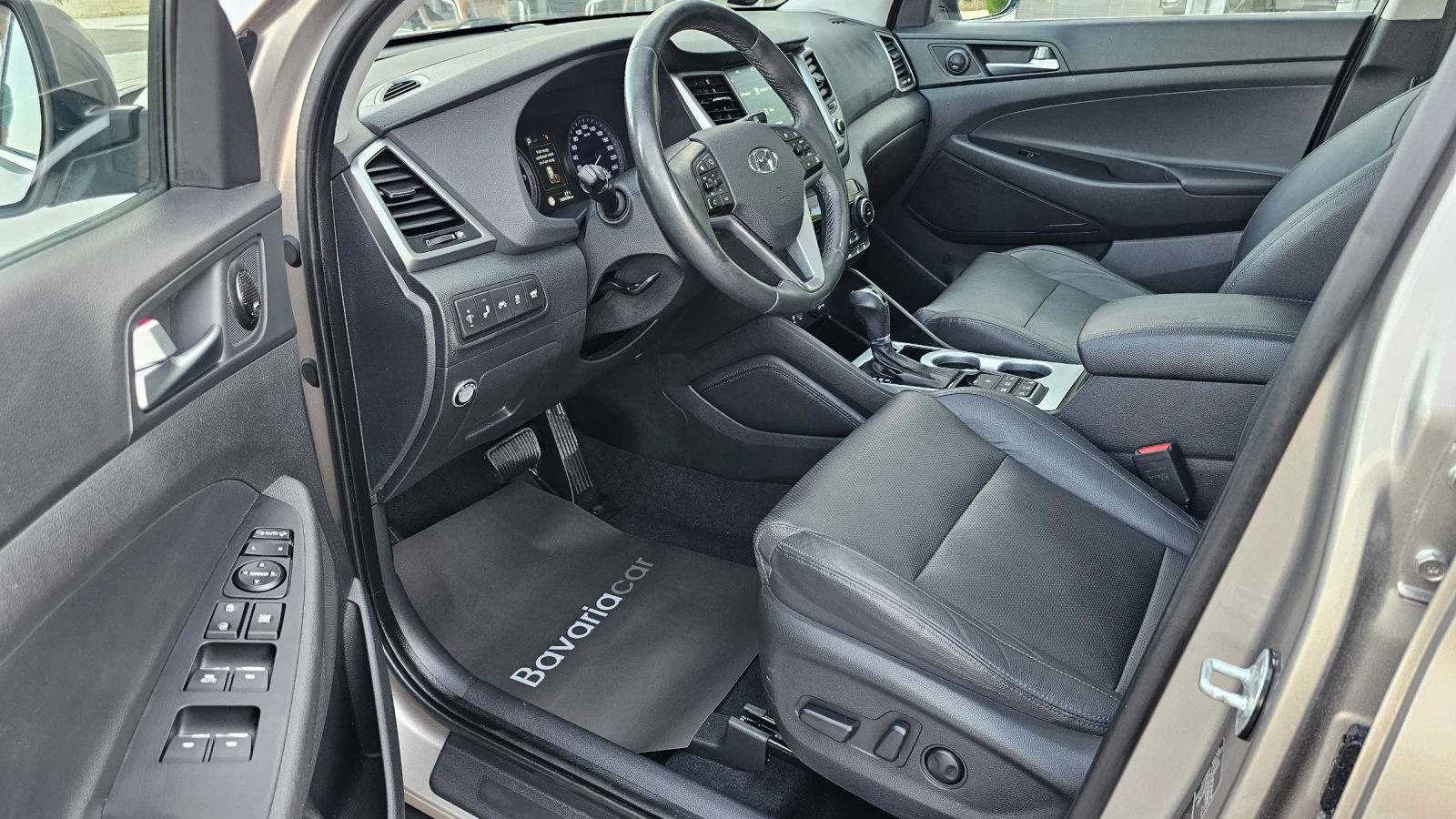 Hyundai Tucson Premium 1, 6 T-GDI 4WD* Aut.* LPG-Газ* Kam.* Pano*, снимка 11 - Автомобили и джипове - 55642274