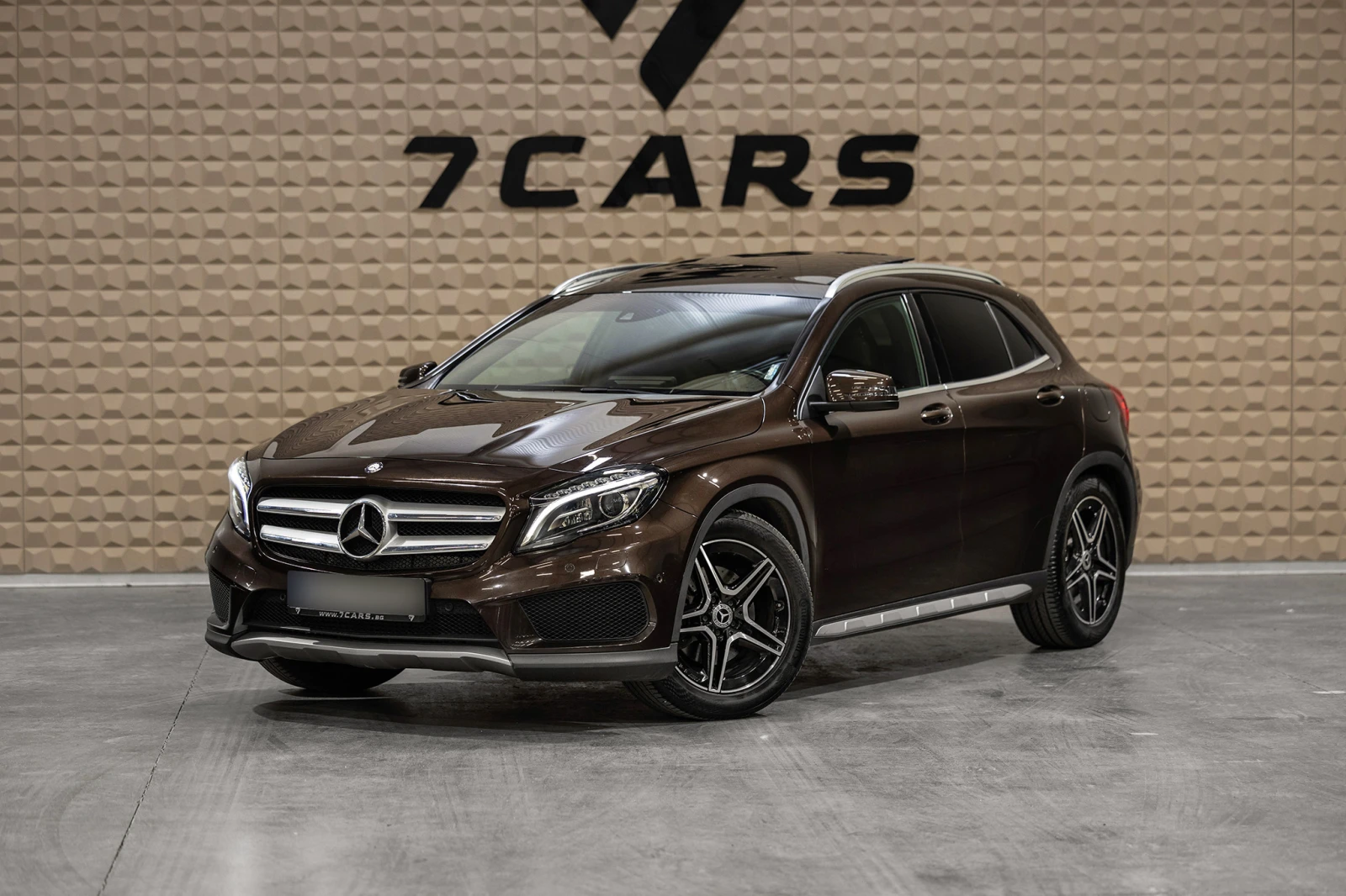 Mercedes-Benz GLA 250 Panorama| Подгрев| CarPlay| Гаранция