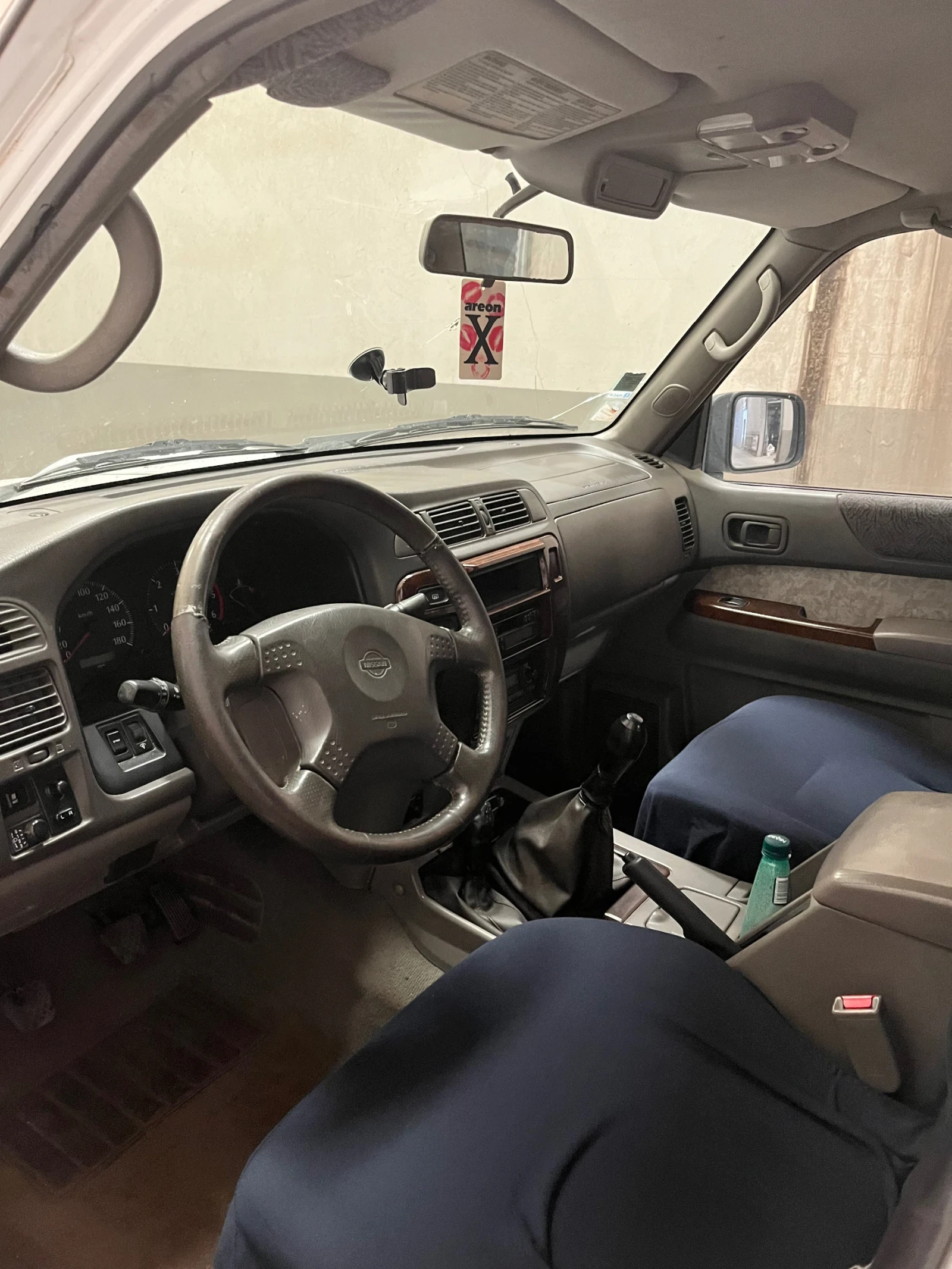 Nissan Patrol, снимка 4 - Автомобили и джипове - 56325624