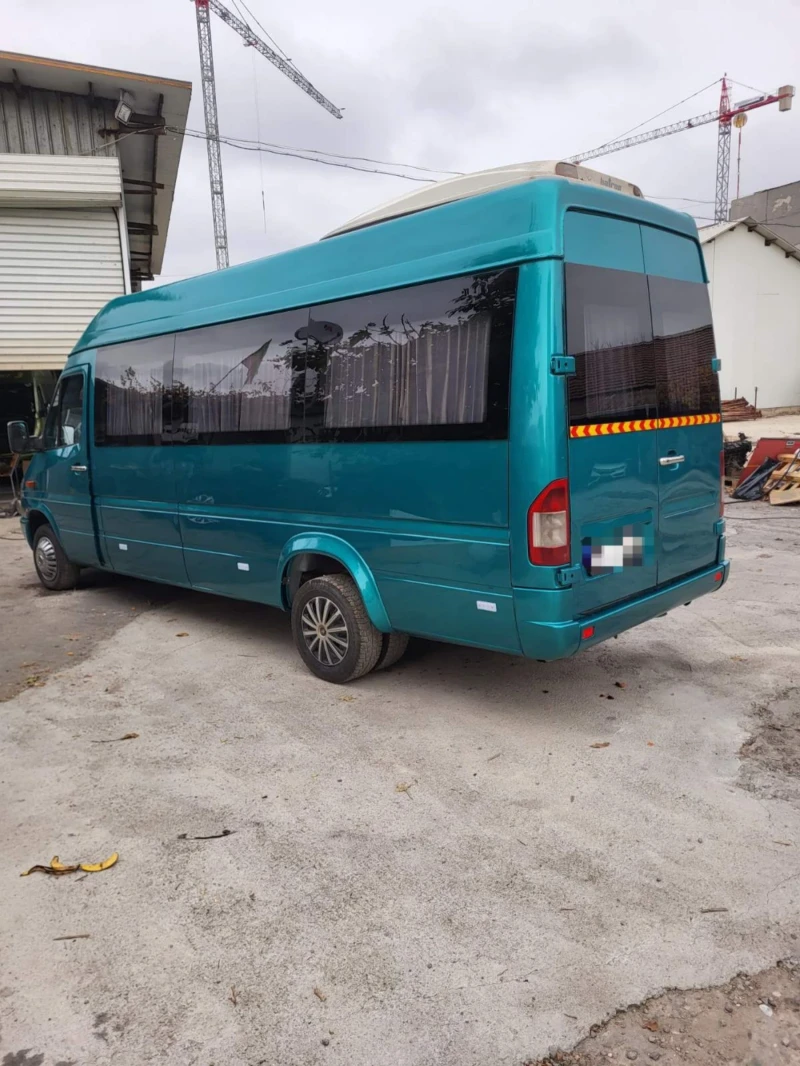 Mercedes-Benz Sprinter 416 Автобус топ състояние , снимка 2 - Бусове и автобуси - 47995846