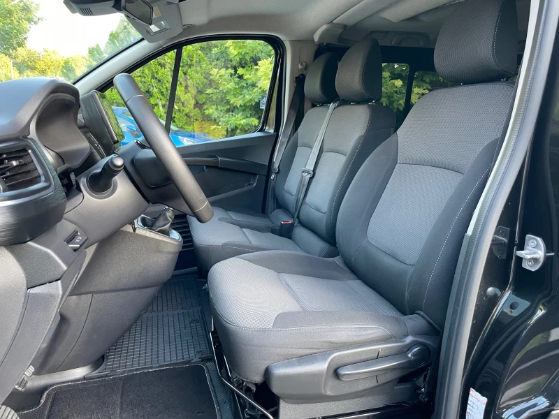 Renault Trafic 2.0DCI* 150к.с* 2021год.-LED* NAVI* , снимка 10 - Бусове и автобуси - 51221367