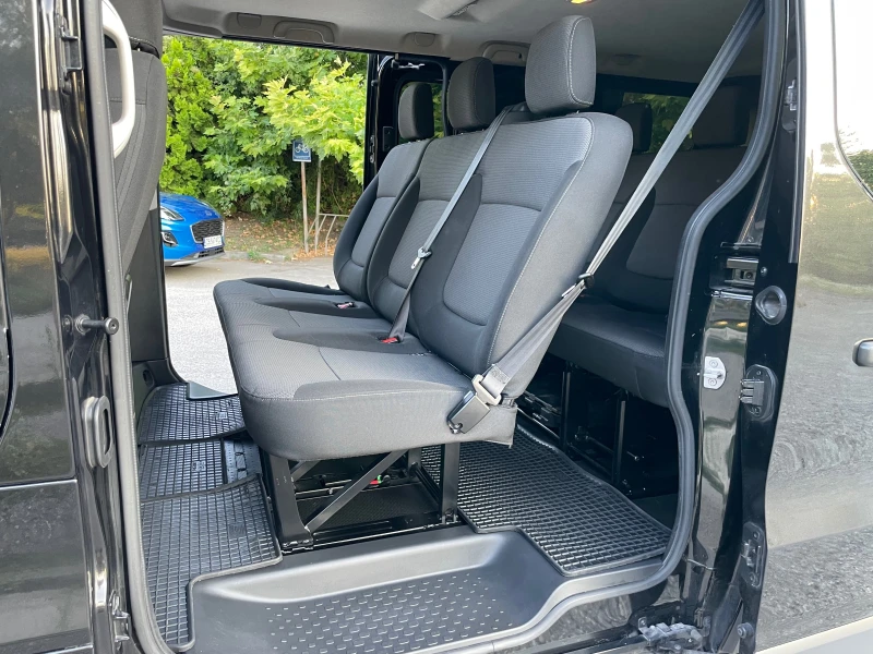 Renault Trafic 2.0DCI* 150к.с* 2021год.-LED* NAVI* , снимка 13 - Бусове и автобуси - 51221367