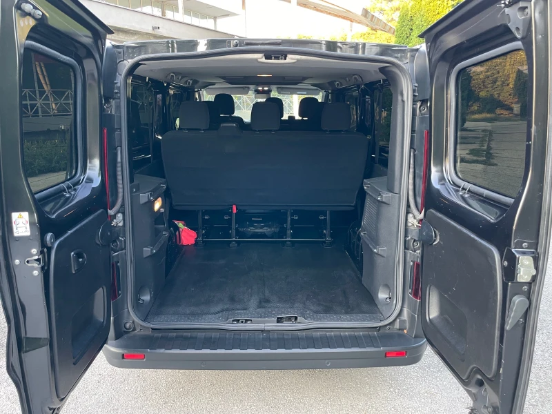 Renault Trafic 2.0DCI* 150к.с* 2021год.-LED* NAVI* , снимка 15 - Бусове и автобуси - 51221367