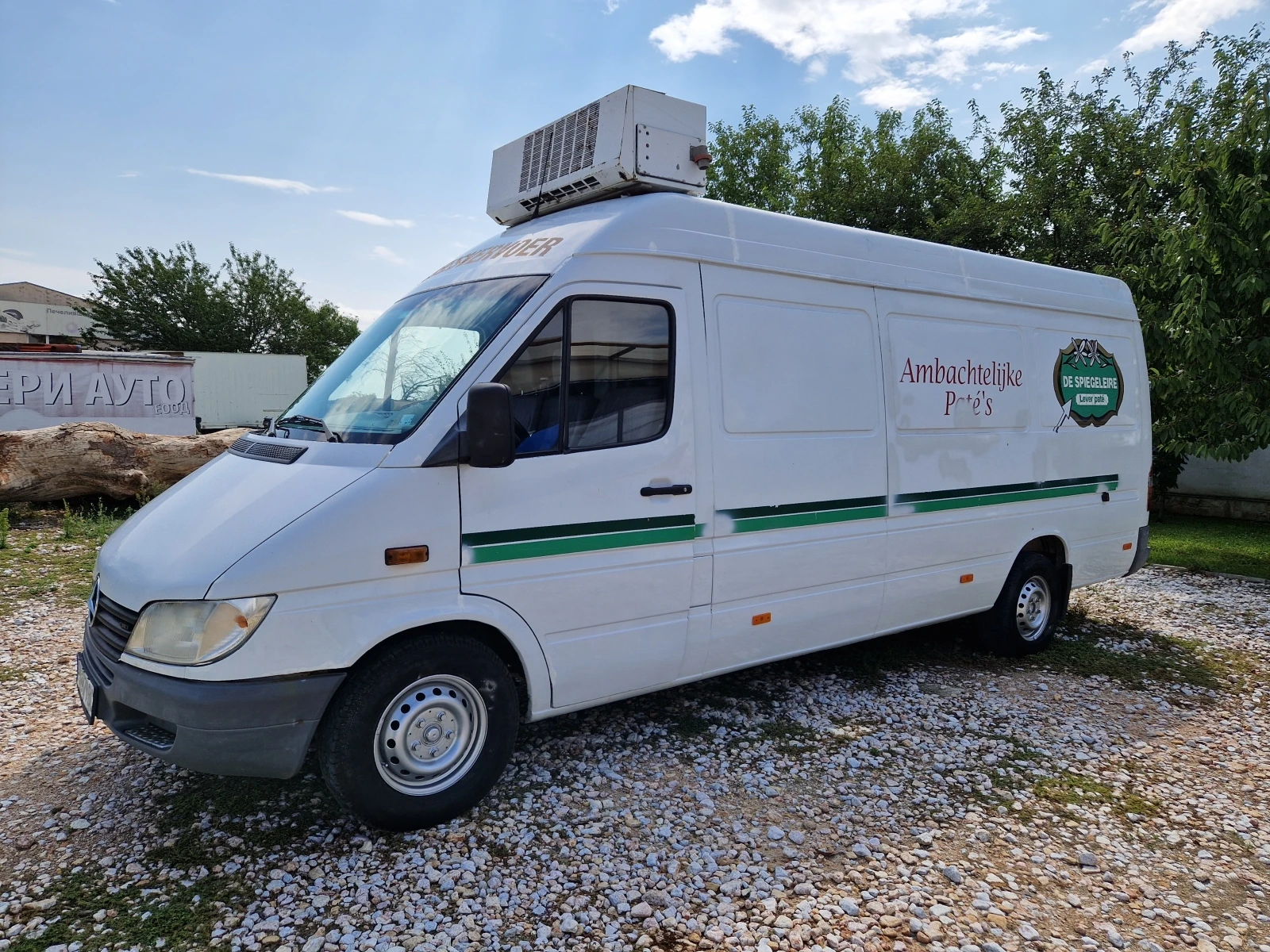 Mercedes-Benz Sprinter 212 2.2 CDI - изображение 2